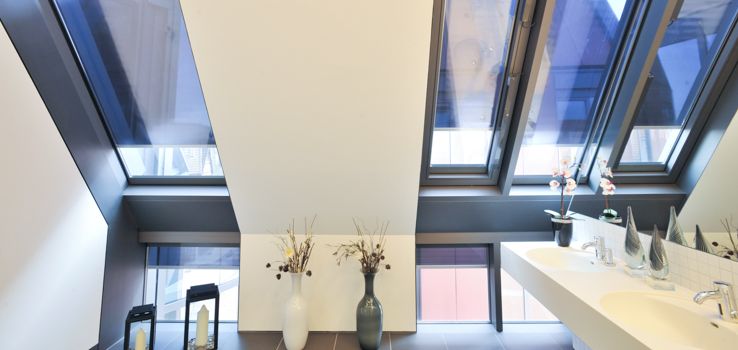 Sonnenschutz Rollo für Dachverglasung, Glasdach, Wintergartenbeschattung -  GLASTEC-Website DE