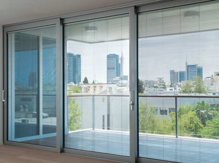 ScreenLine® Sonnenschutz - Fenster mit integrierter Jalousie